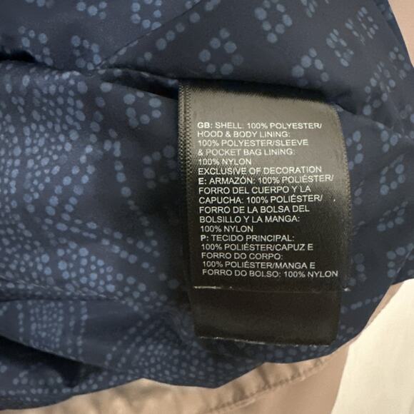 The North Face Men’s Tan Medium DryVent Rain/Wind Jacket - Picture 8 of 10